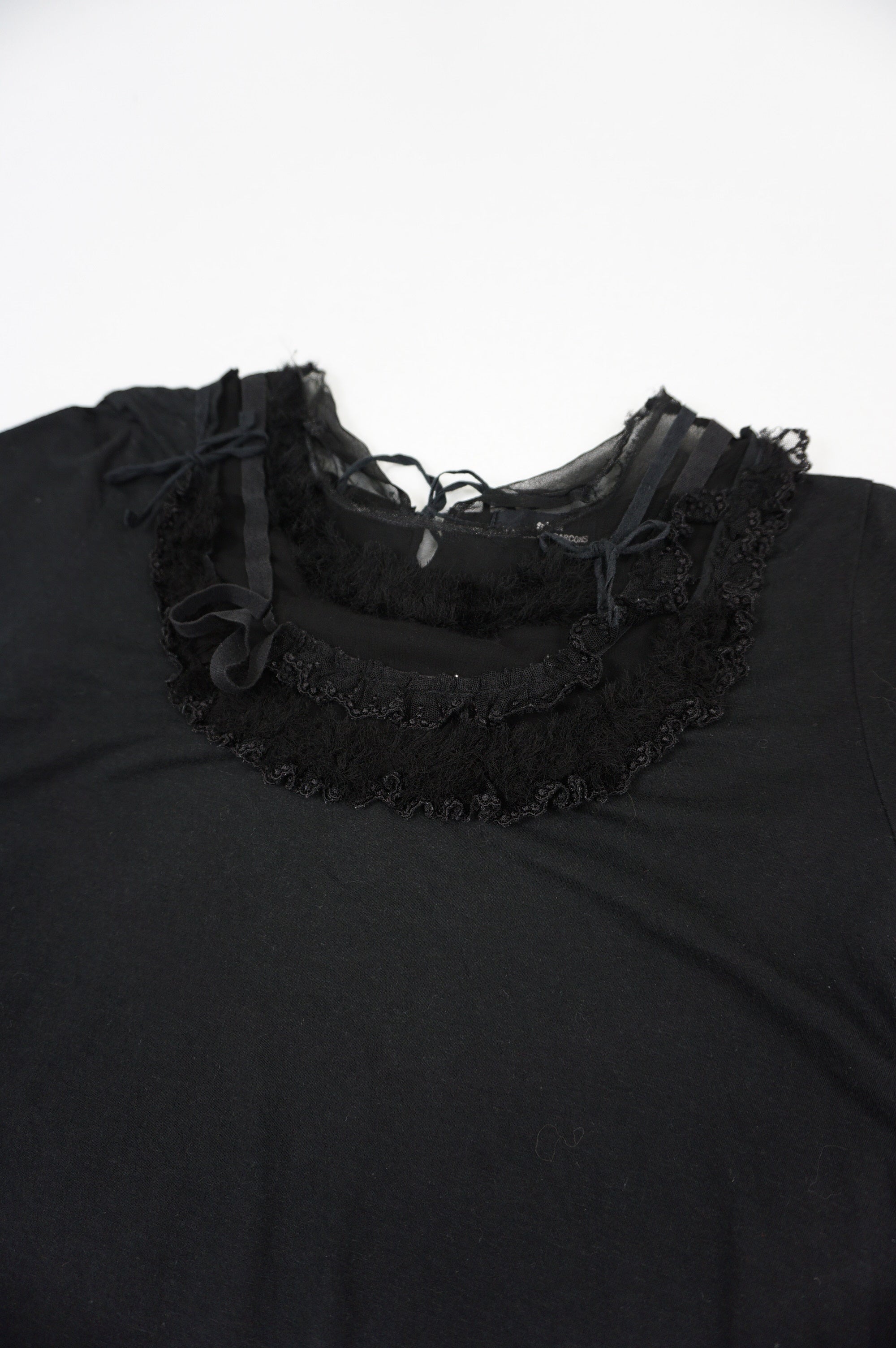 (S) COMME DES GARCONS TRICOT AD2006 Lace Ribbon Top