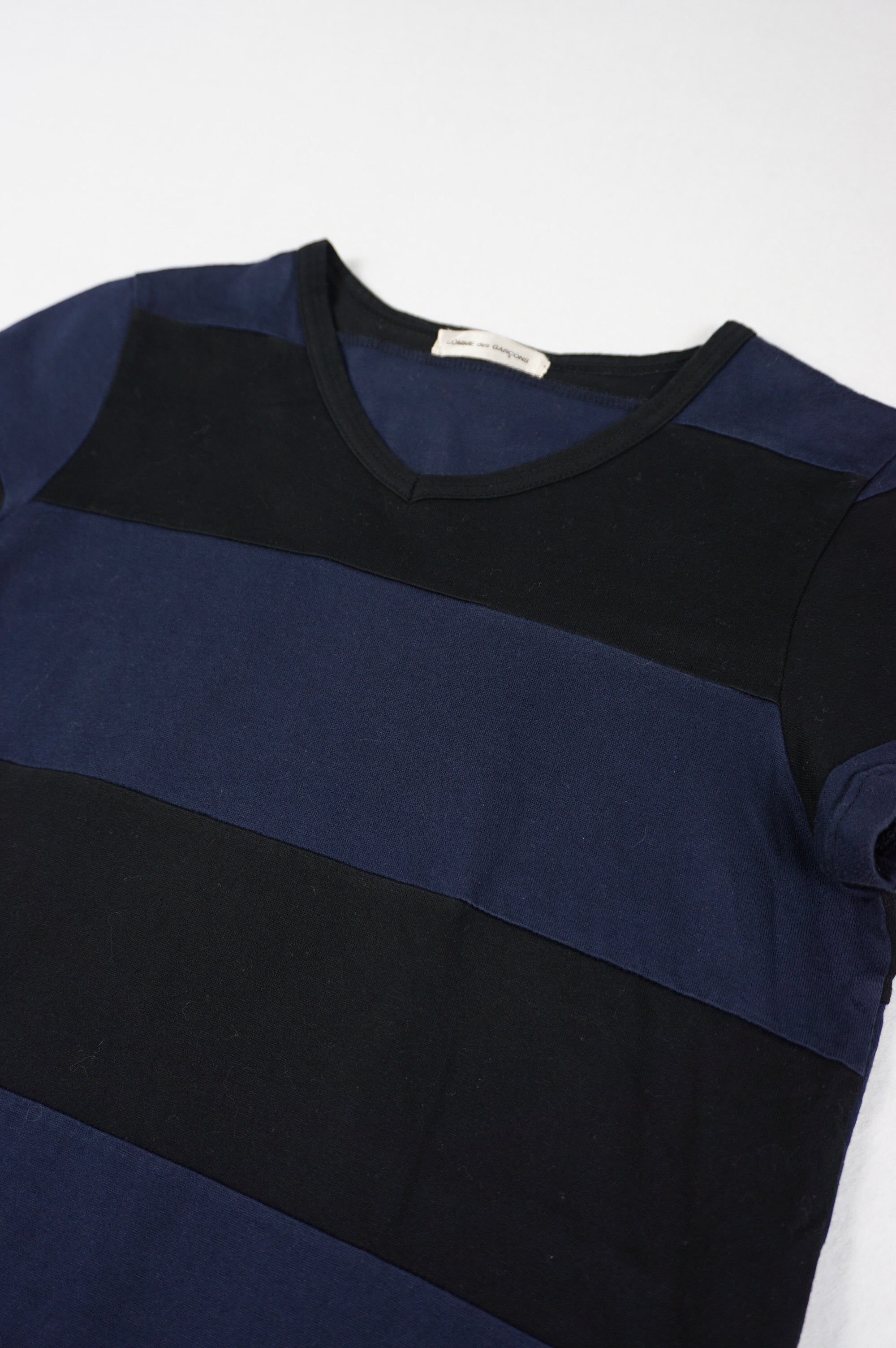 (XS) COMME DES GARCONS AD1995 Black/Navy Stripe Top