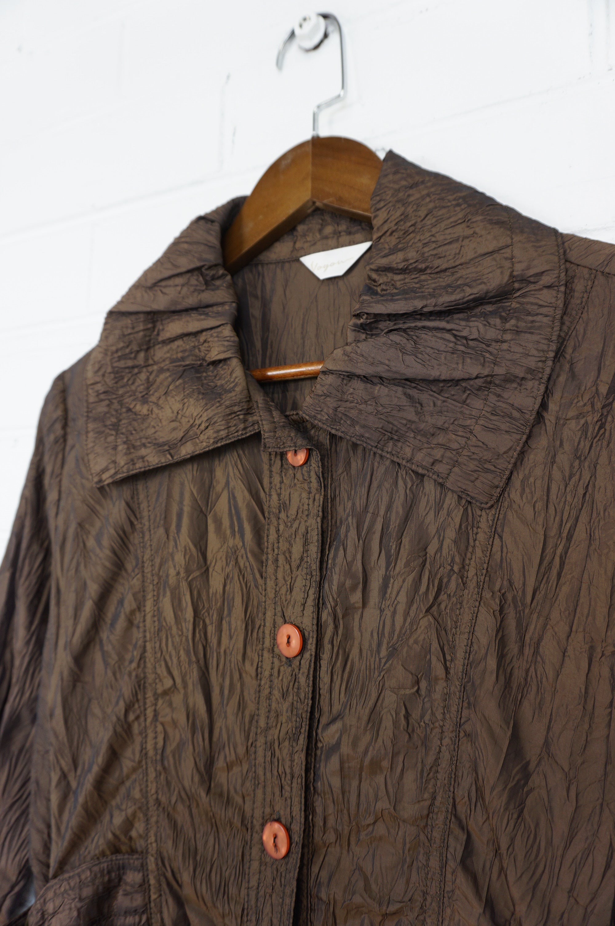 (M) VOYOU Brown Cinched Waist Wrinkle Shirt