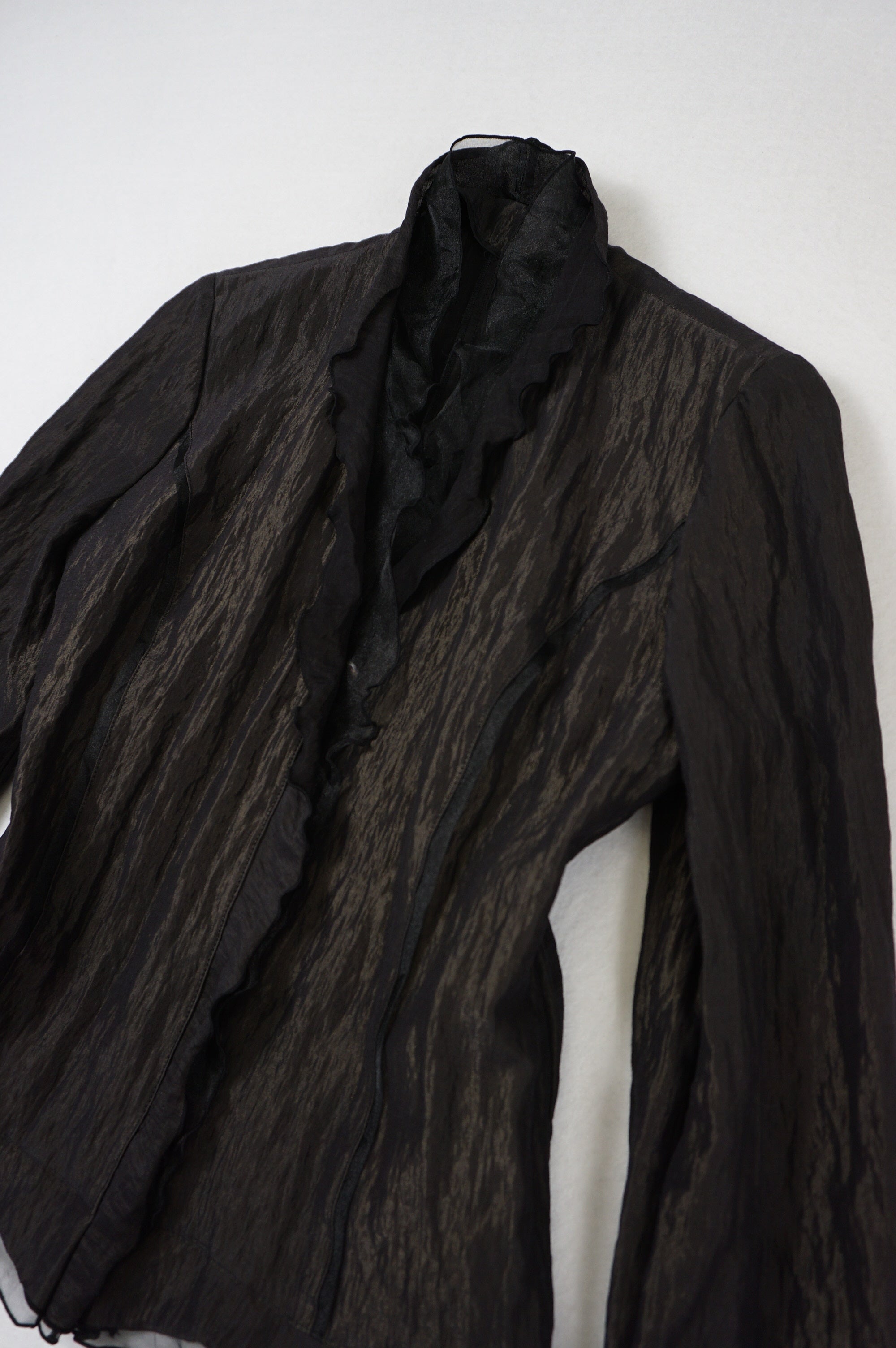 (S/M) FONTANA GRANDE Black Ruffle Neckline Shirt