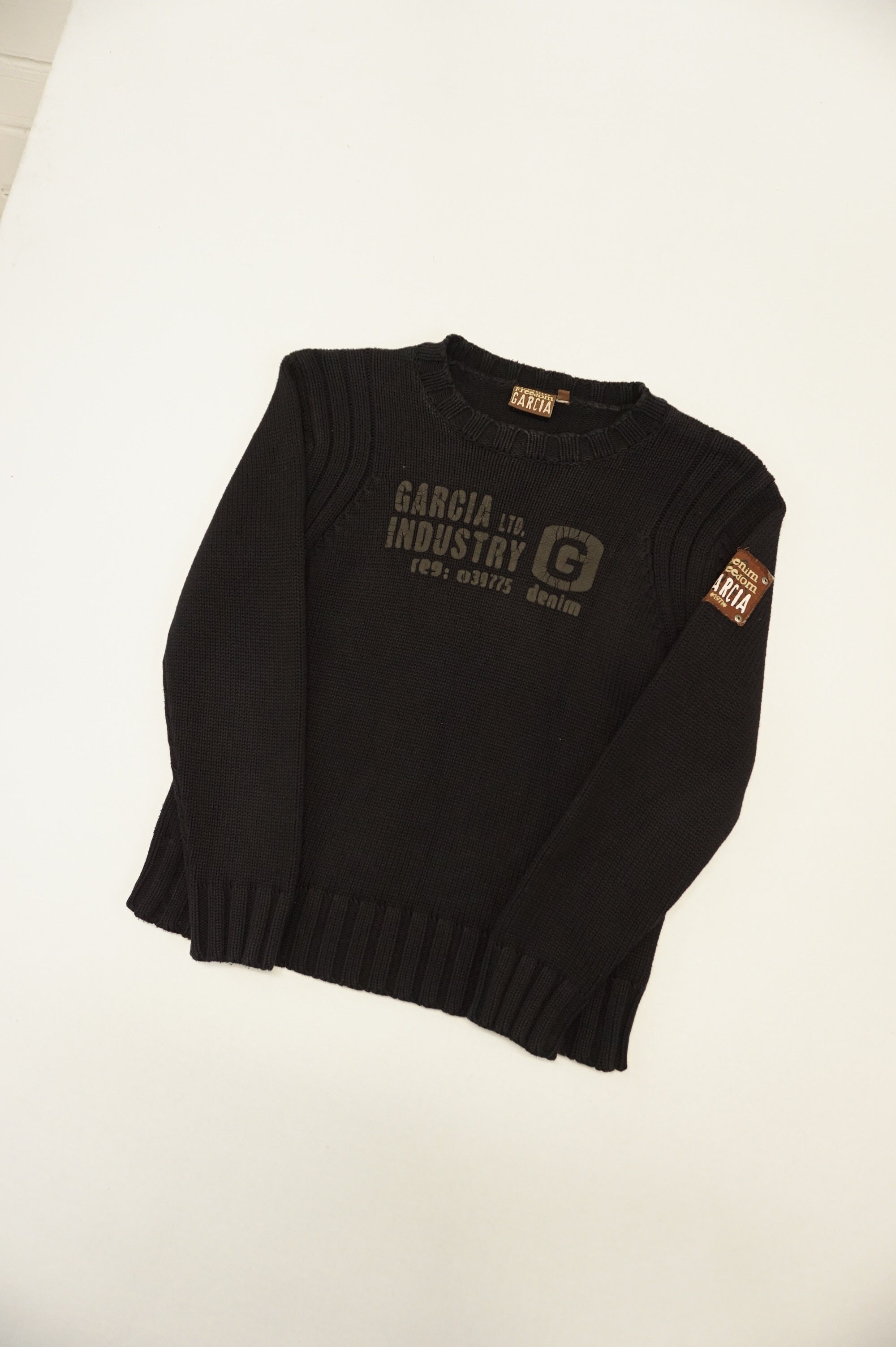 (S/M) GARCIA Vintage Italian Heavy Knit Sweater