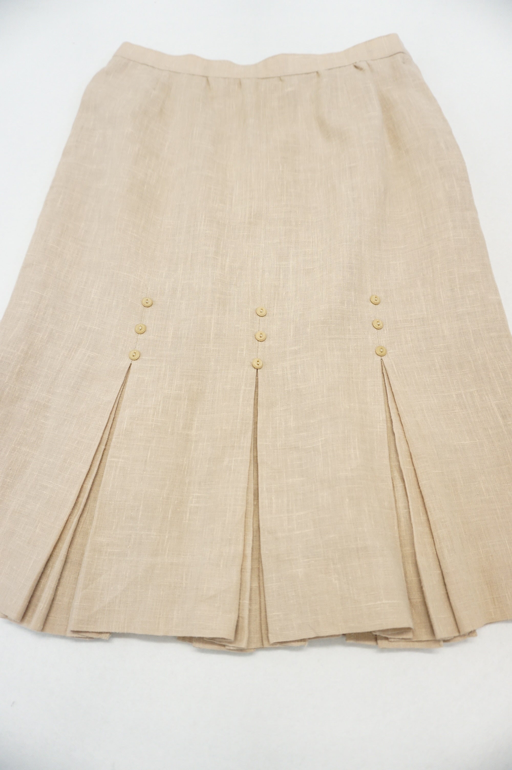 (29") Beige Linen Button Details Pleated Hem Skirt