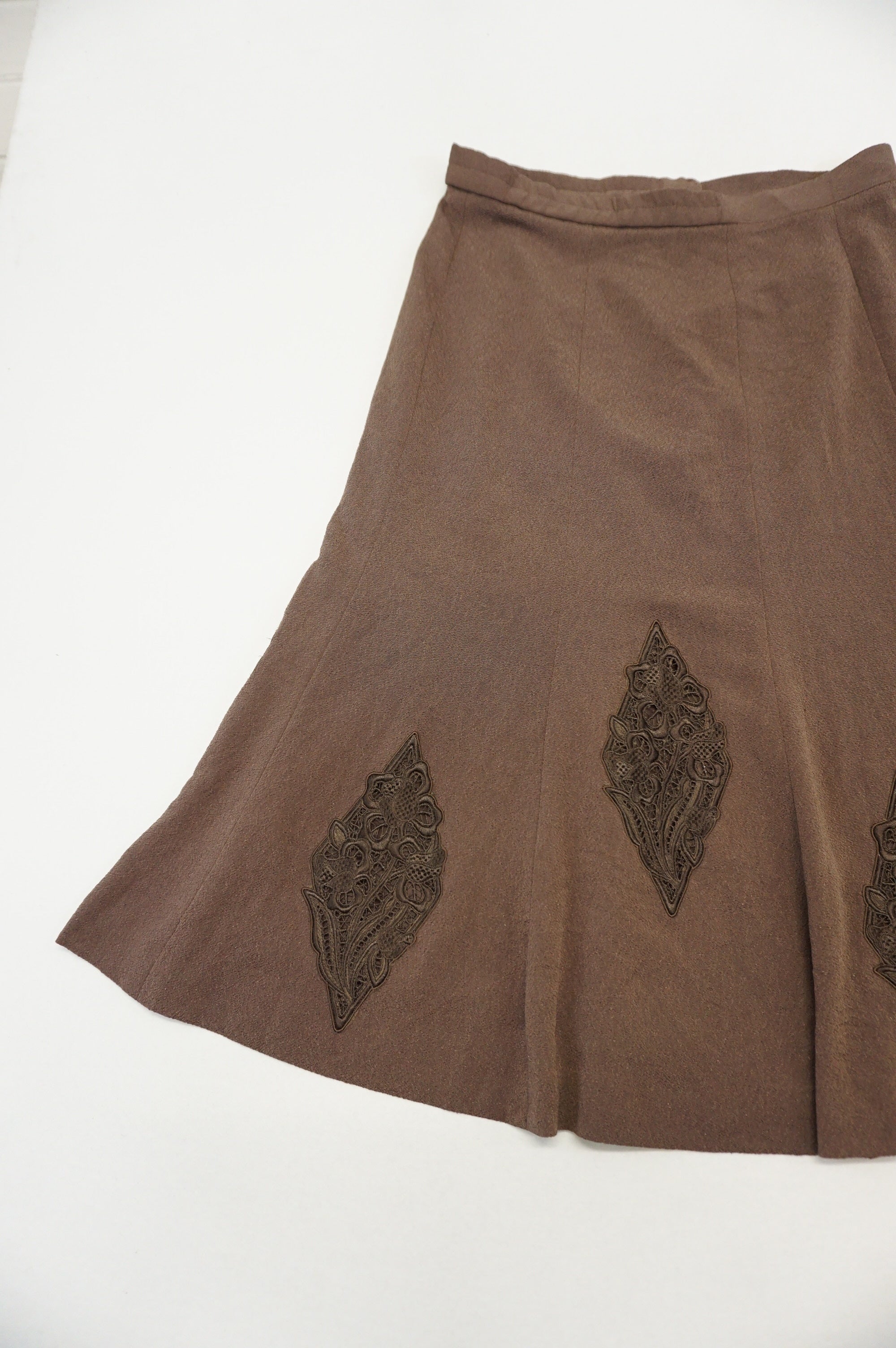 (30") Mud Brown Applique Midi Skirt