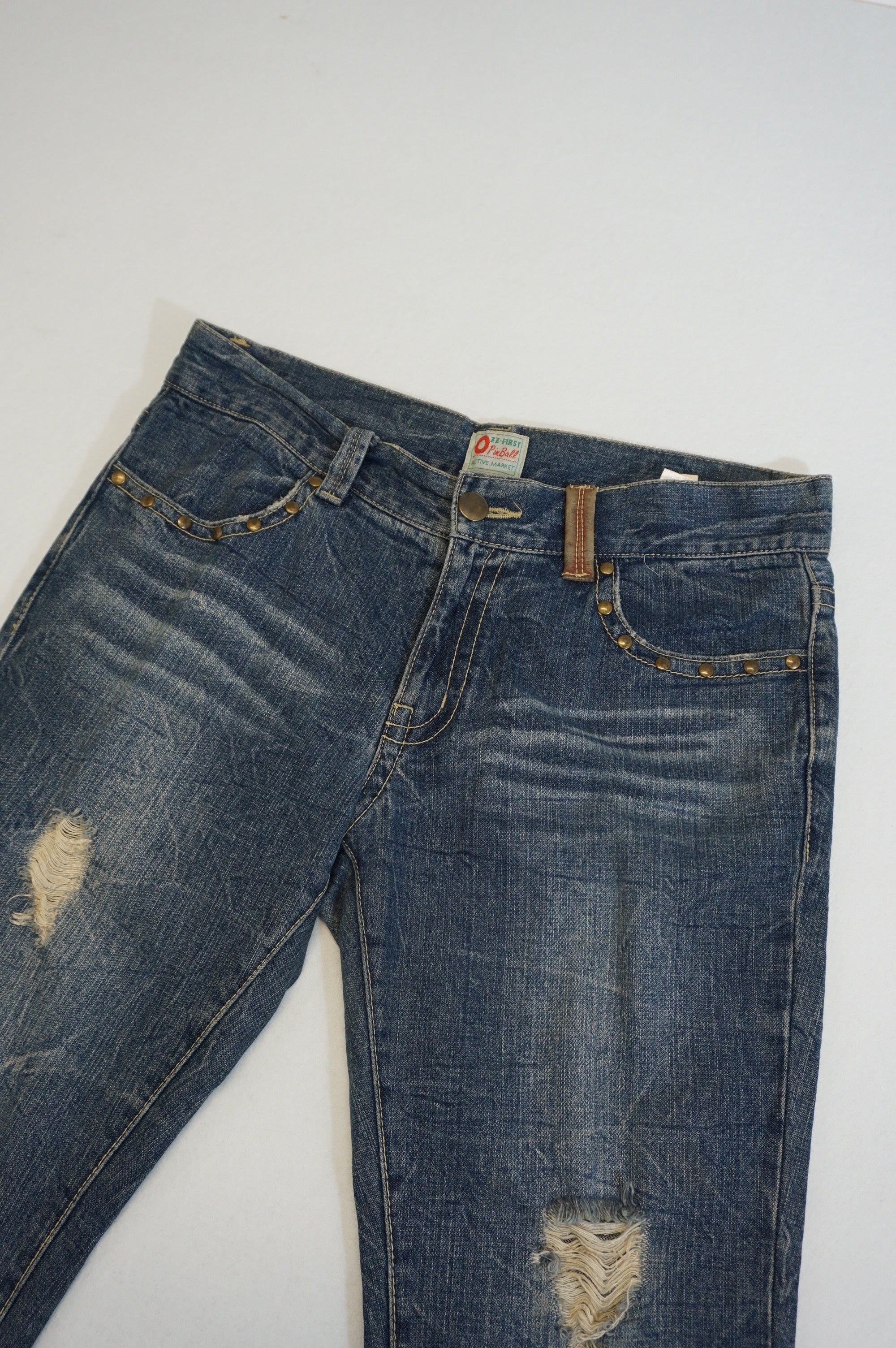 (34") OZZ-FIRST Leather Patch Studded Denim Pants