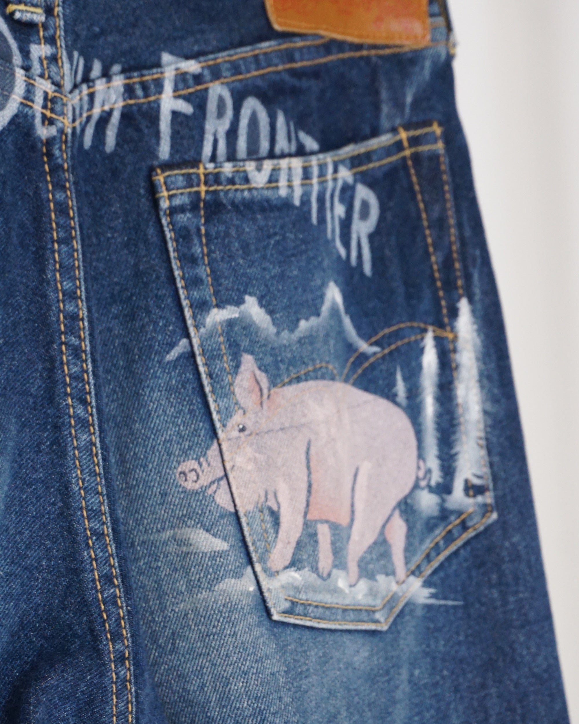 STUDIO D'ARTISAN Pigs Denim Shorts