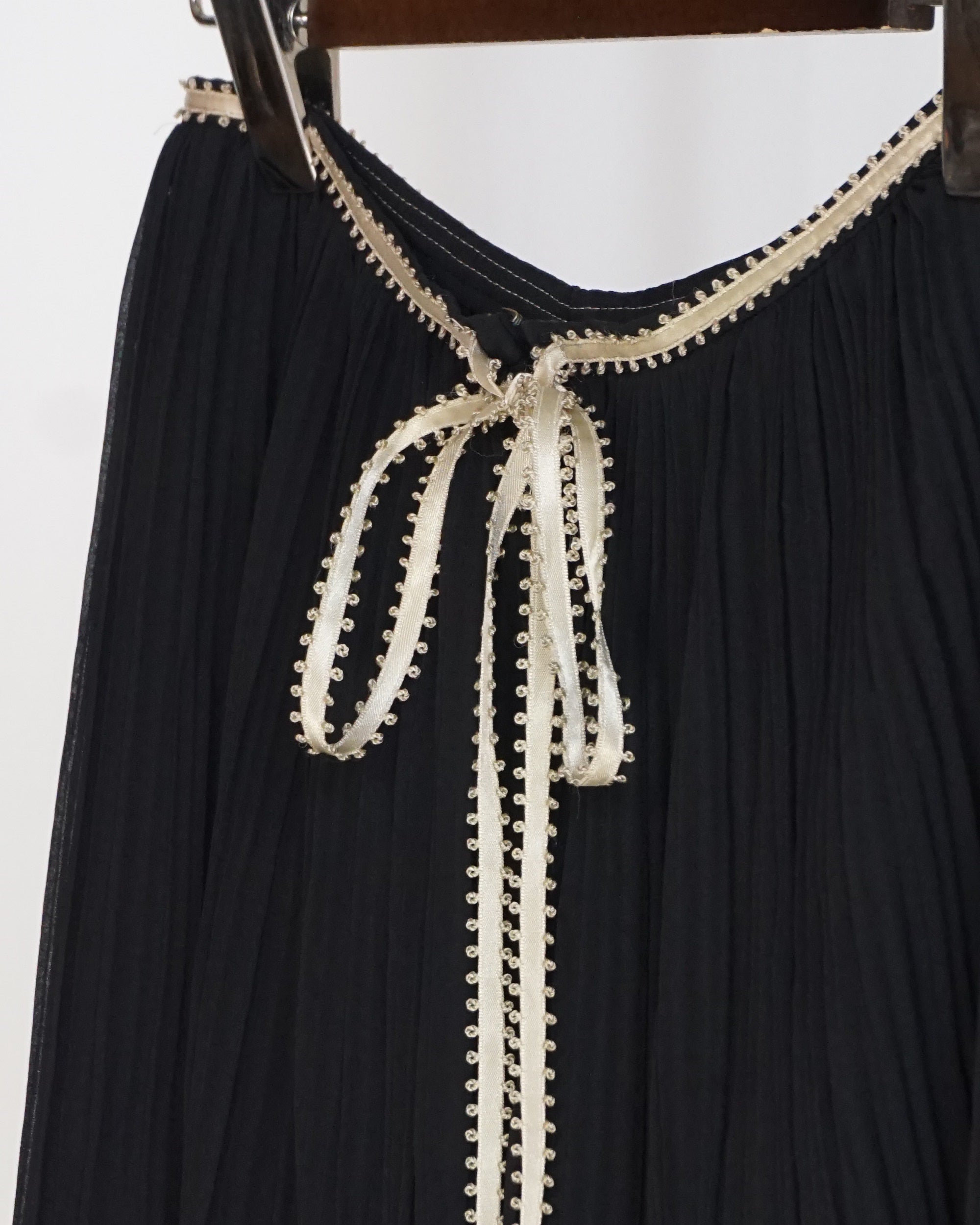 Midi Skirt w/ Mini Pleats