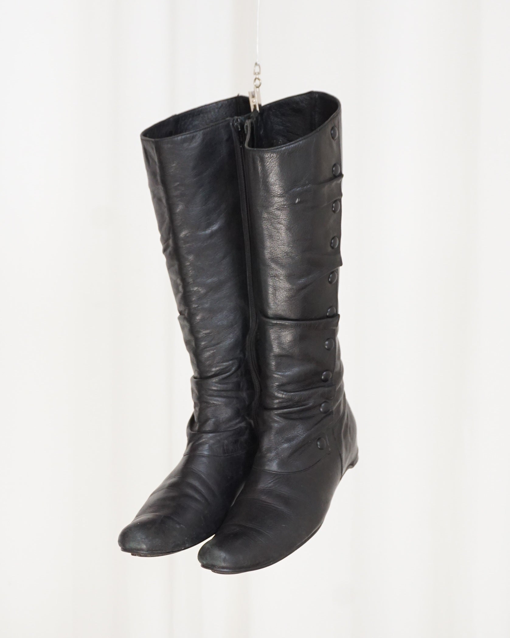 UNITED COLORS OF BENETTON Vintage Knee-high Wedge Buttoned Boots
