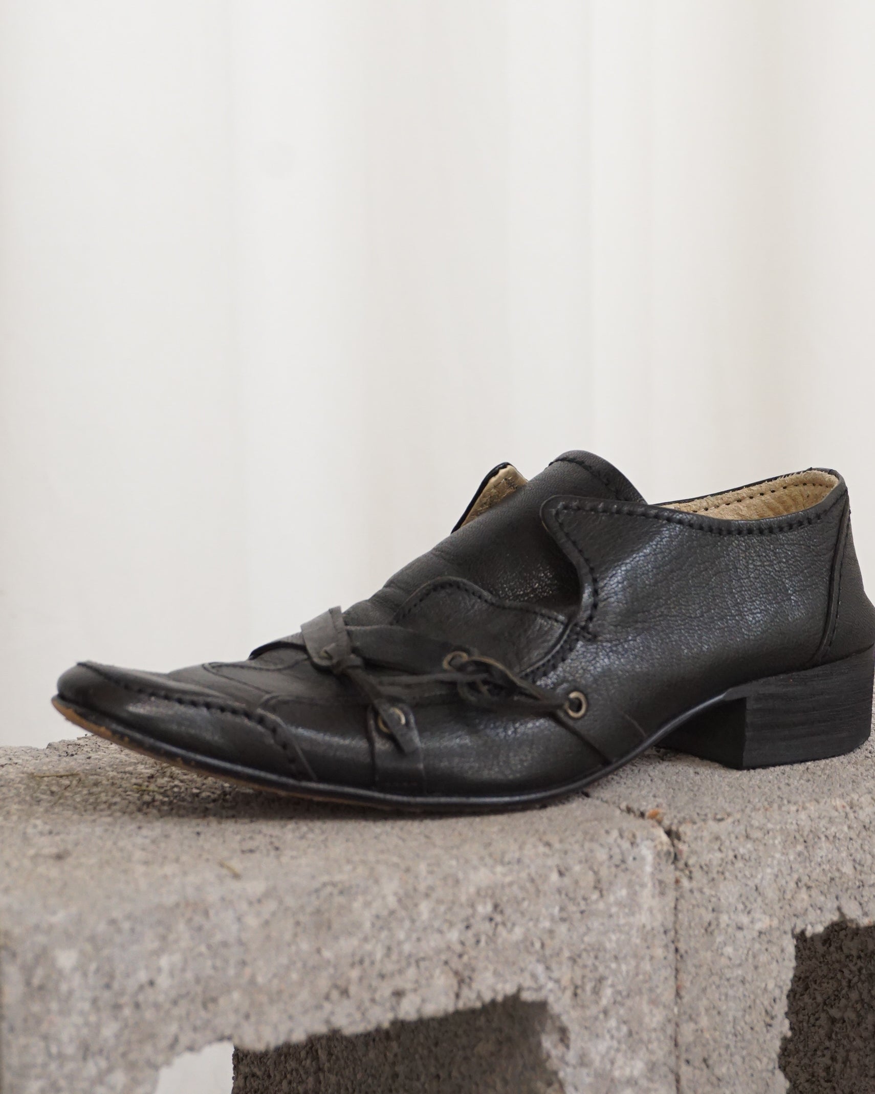 YASUKO KOJIMA Loafers (22.5)
