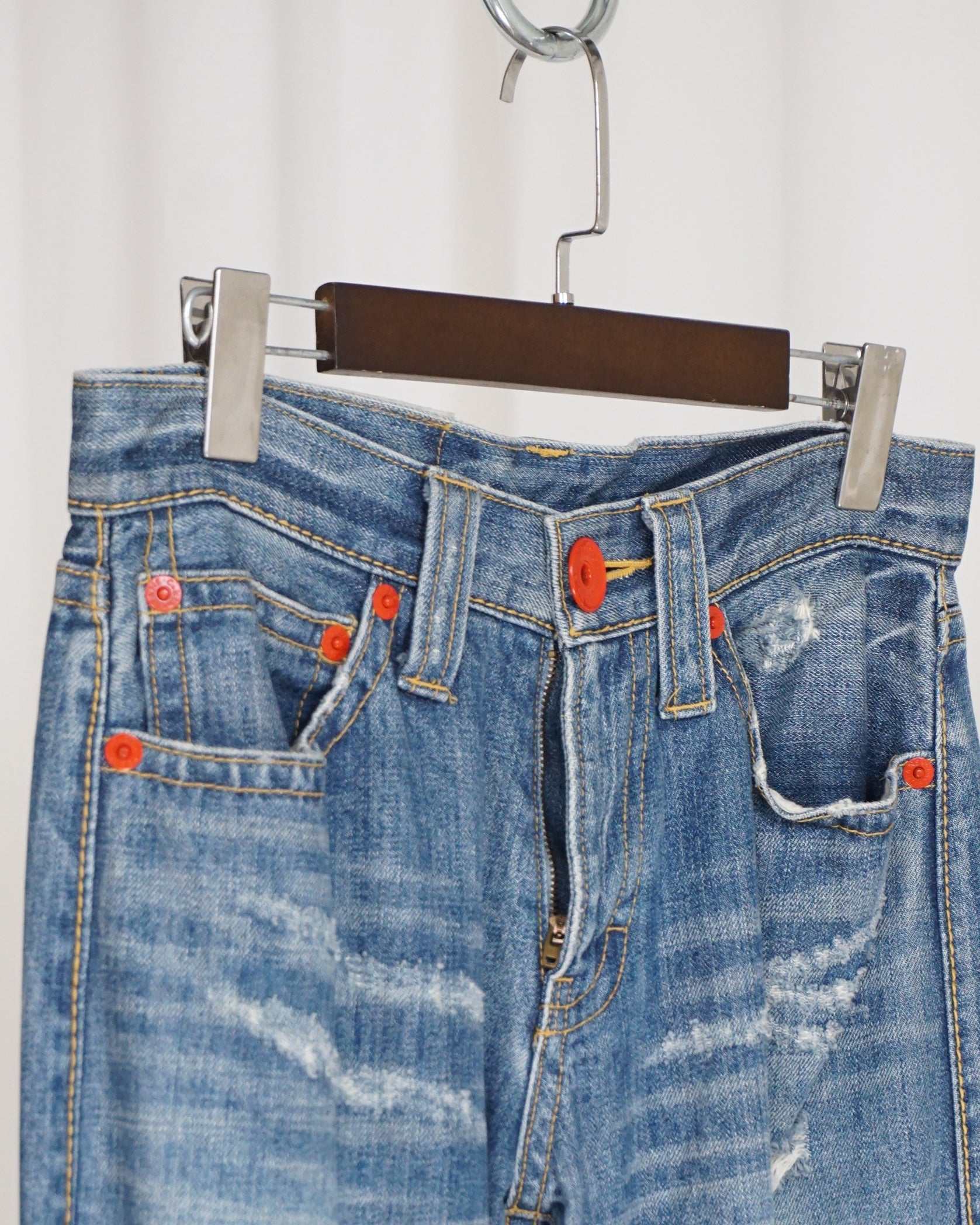 CO&LU Red Button Distressed Jeans