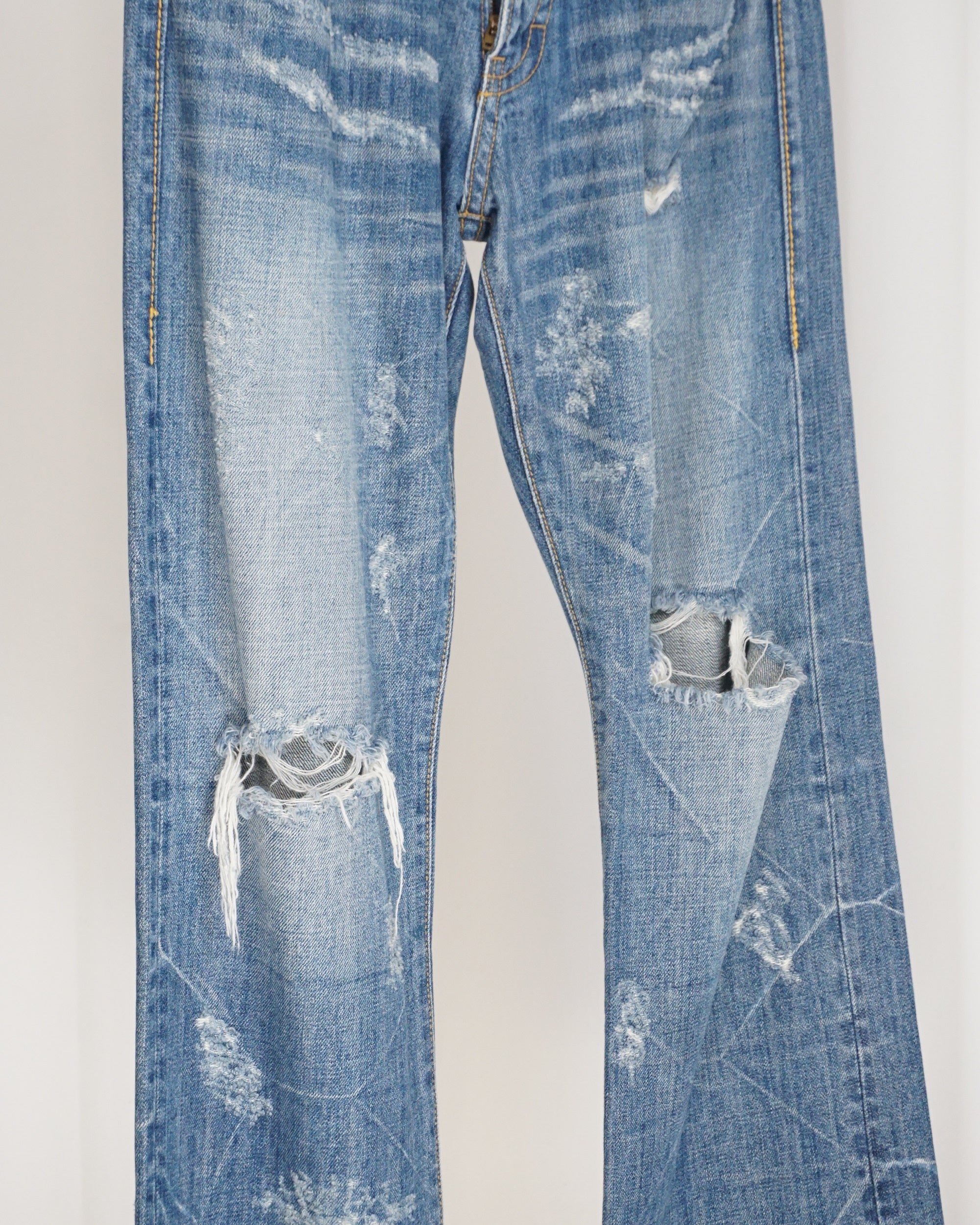 CO&LU Red Button Distressed Jeans
