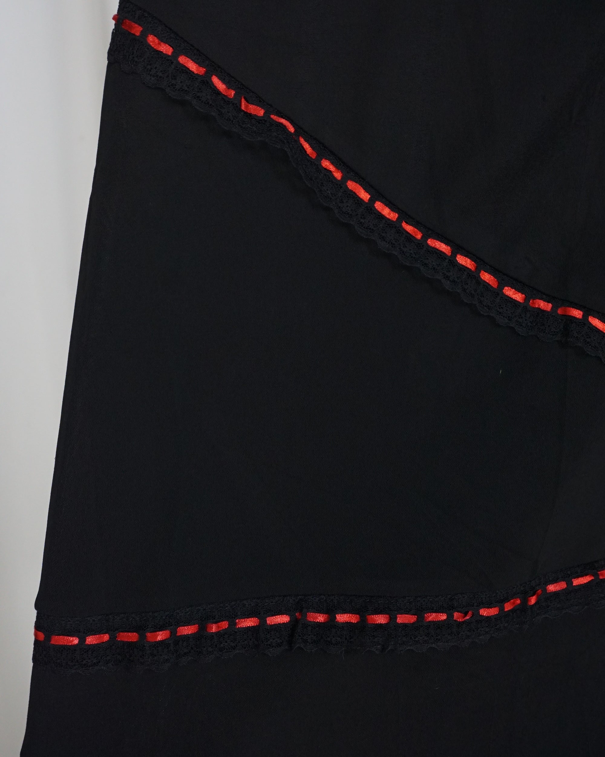 JASMINE Black w/ Red Stitches Details Skirt