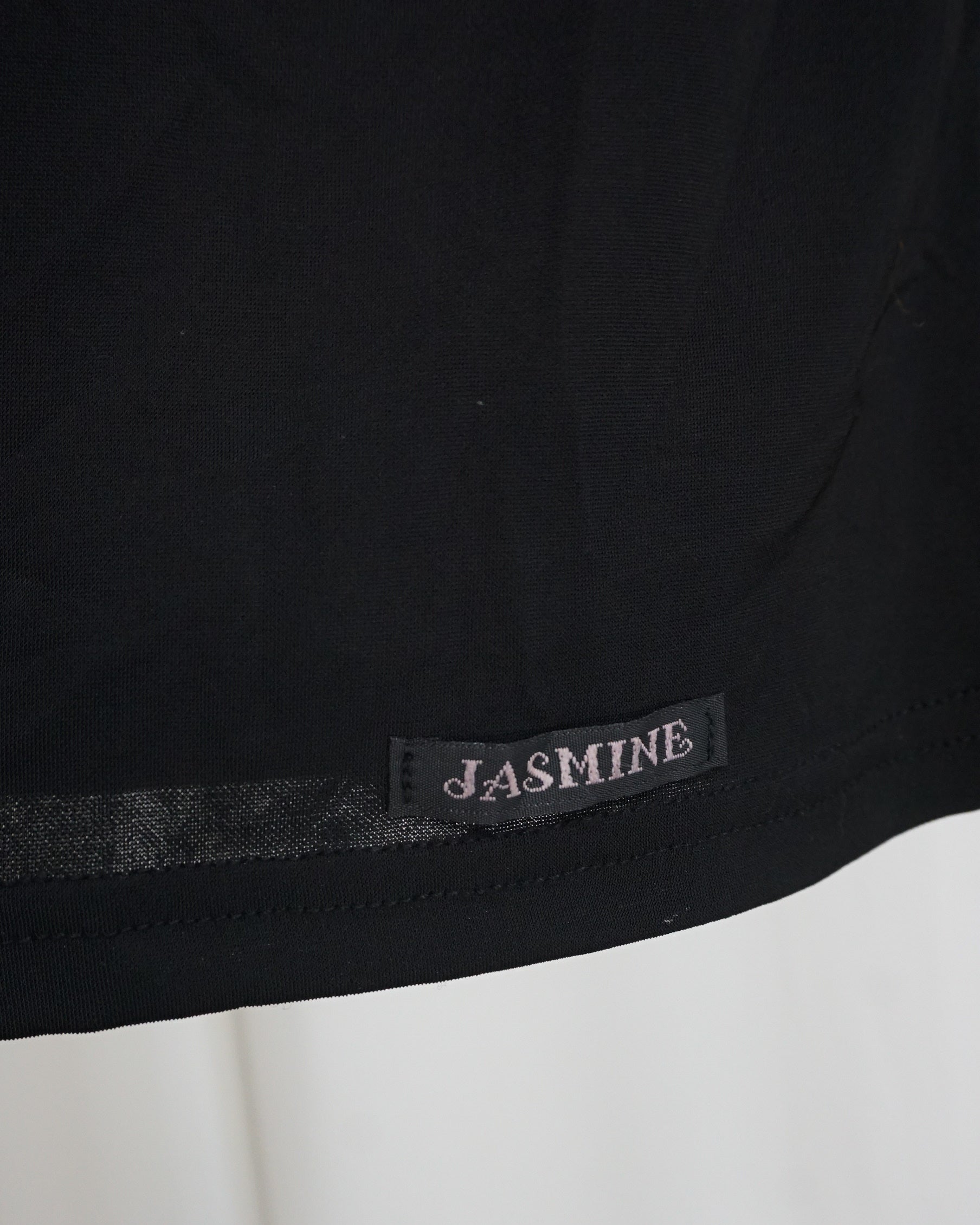 JASMINE Black w/ Red Stitches Details Skirt