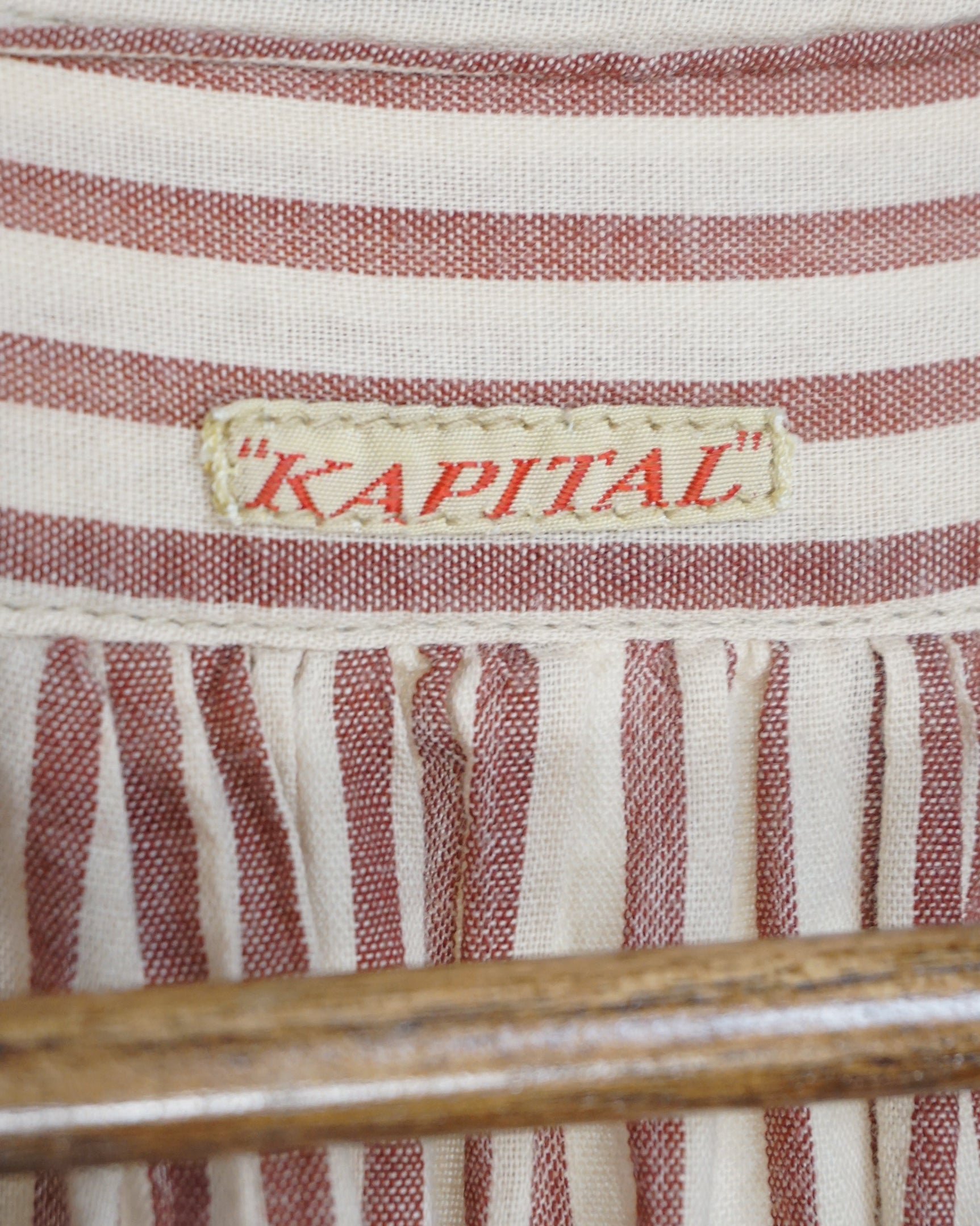 KAPITAL Gathered Stripe Sleeveless Blouse