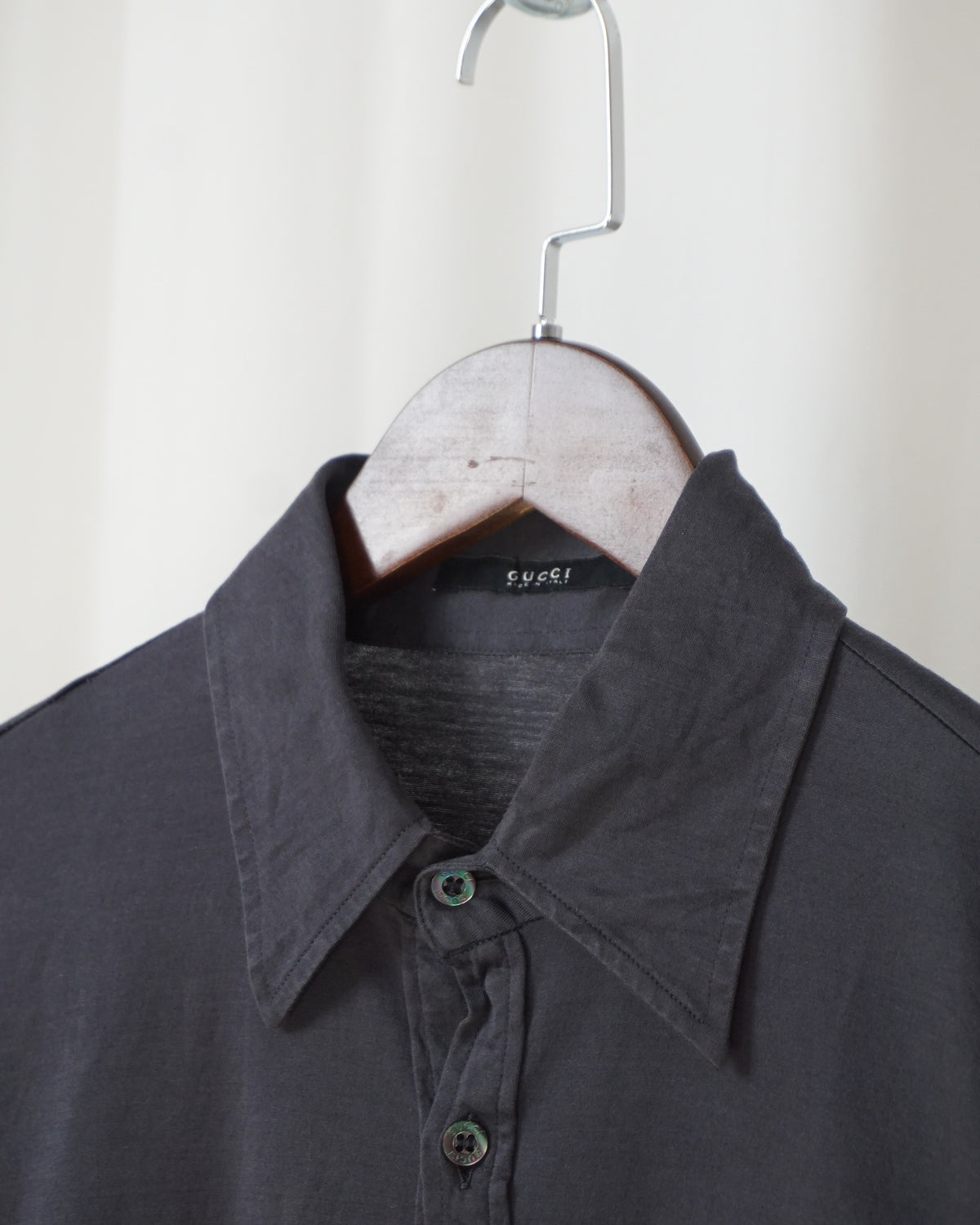 GUCCI Tom Ford Era Mother Of Pearl Pullover c.90s