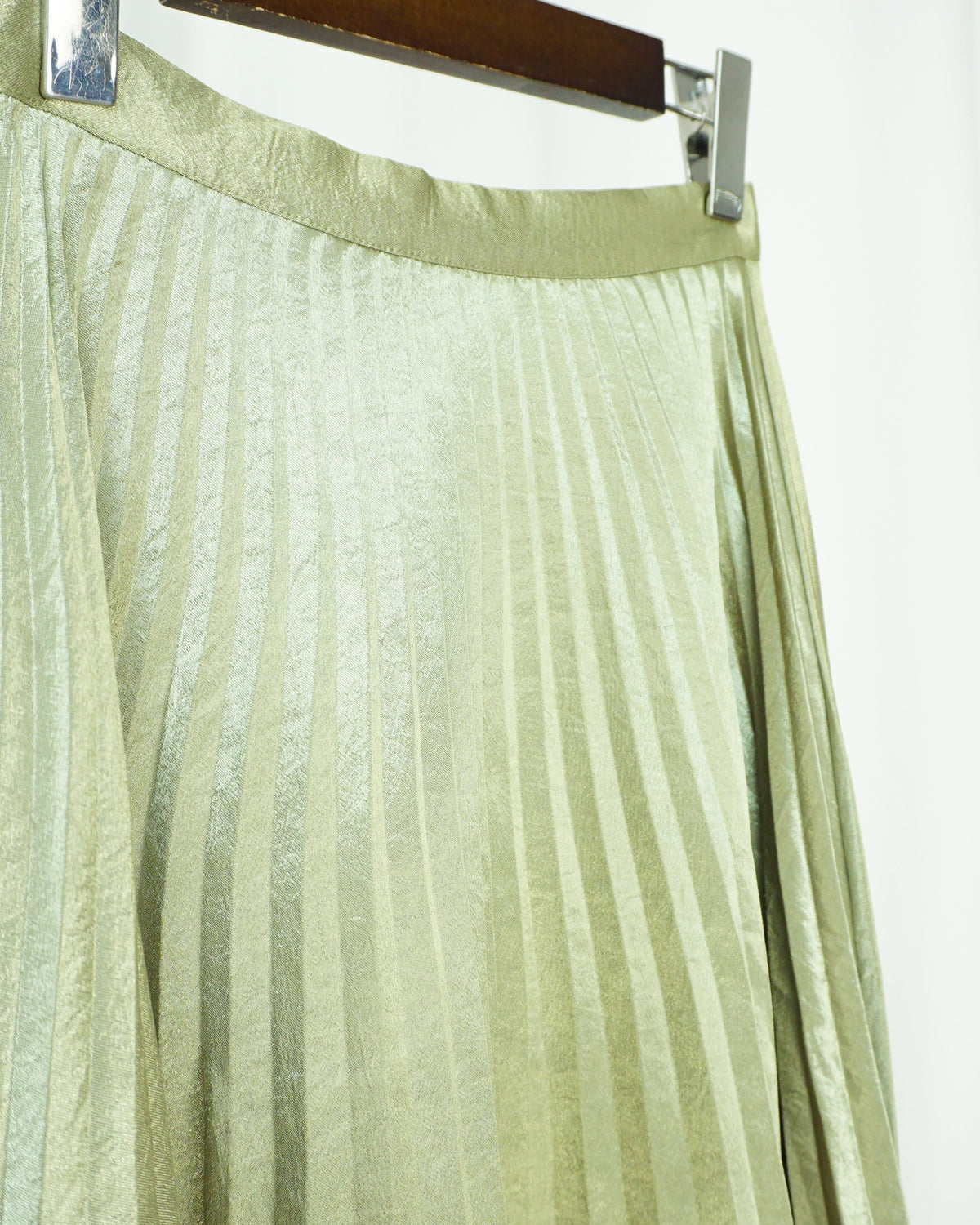 Green Pleated Midi Skirt
