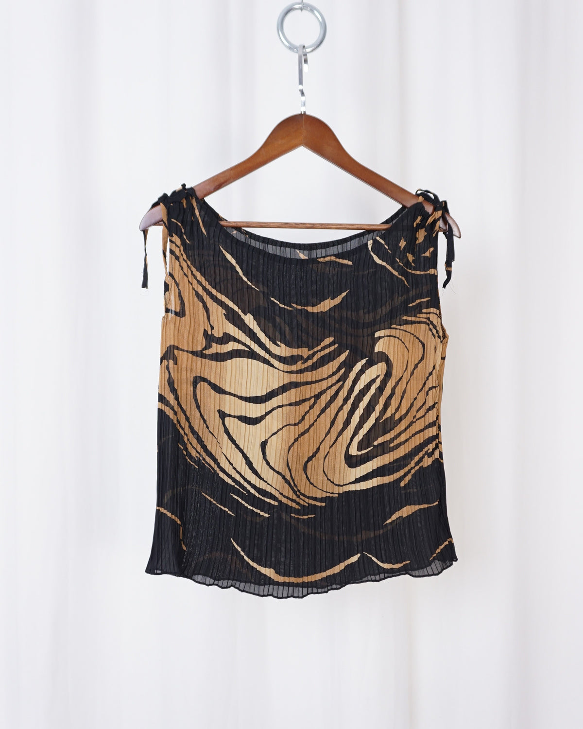 Pleated Tied Shoulder Abstract Print Top
