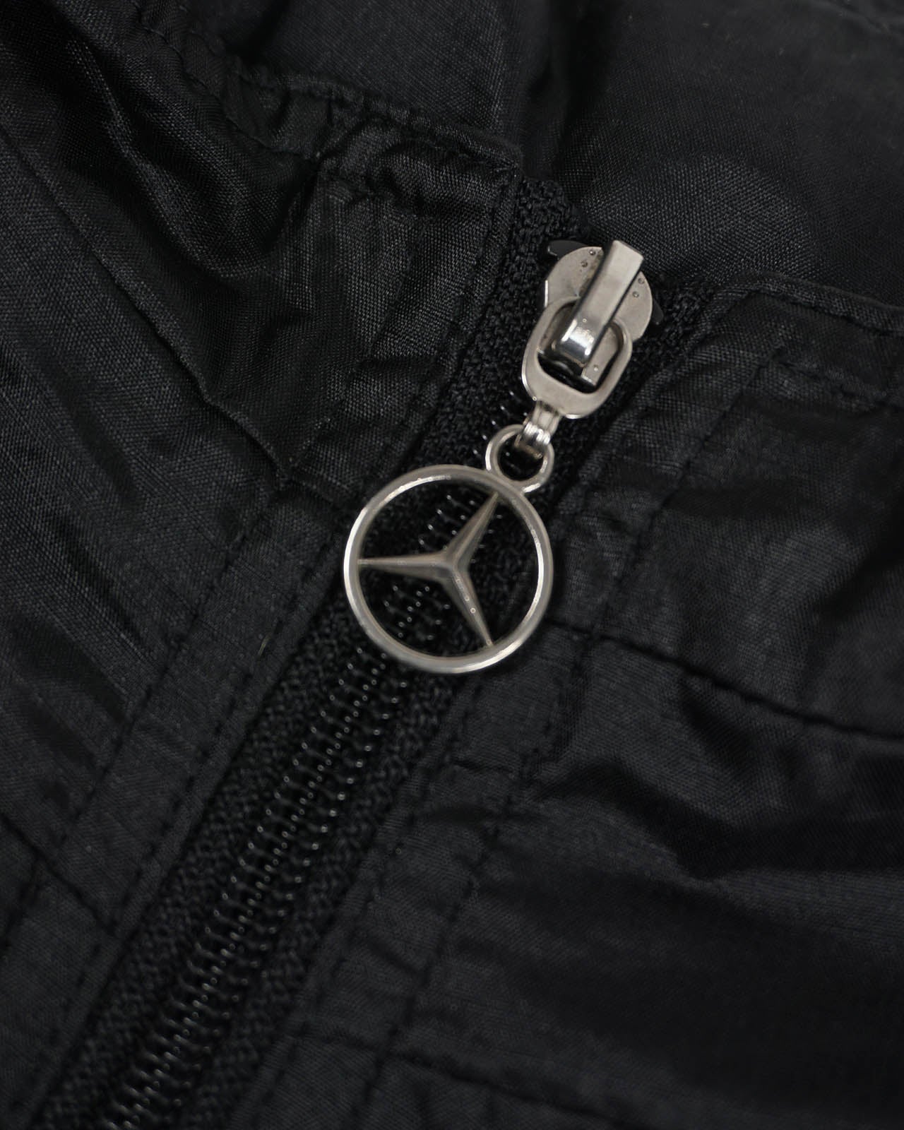 (L/XL) Mercedes-Benz Hidden Hooded Zipped Rain Jacket