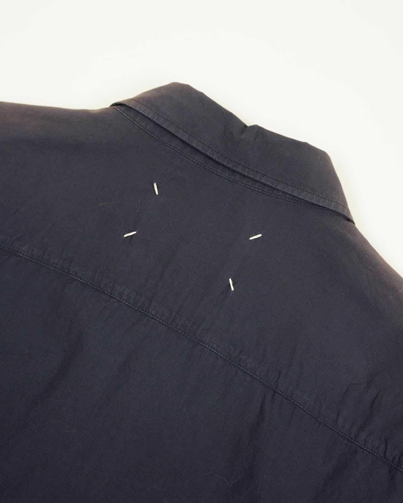 (M/L) MAISON MARGIELA MM10 SS Studded Button Up