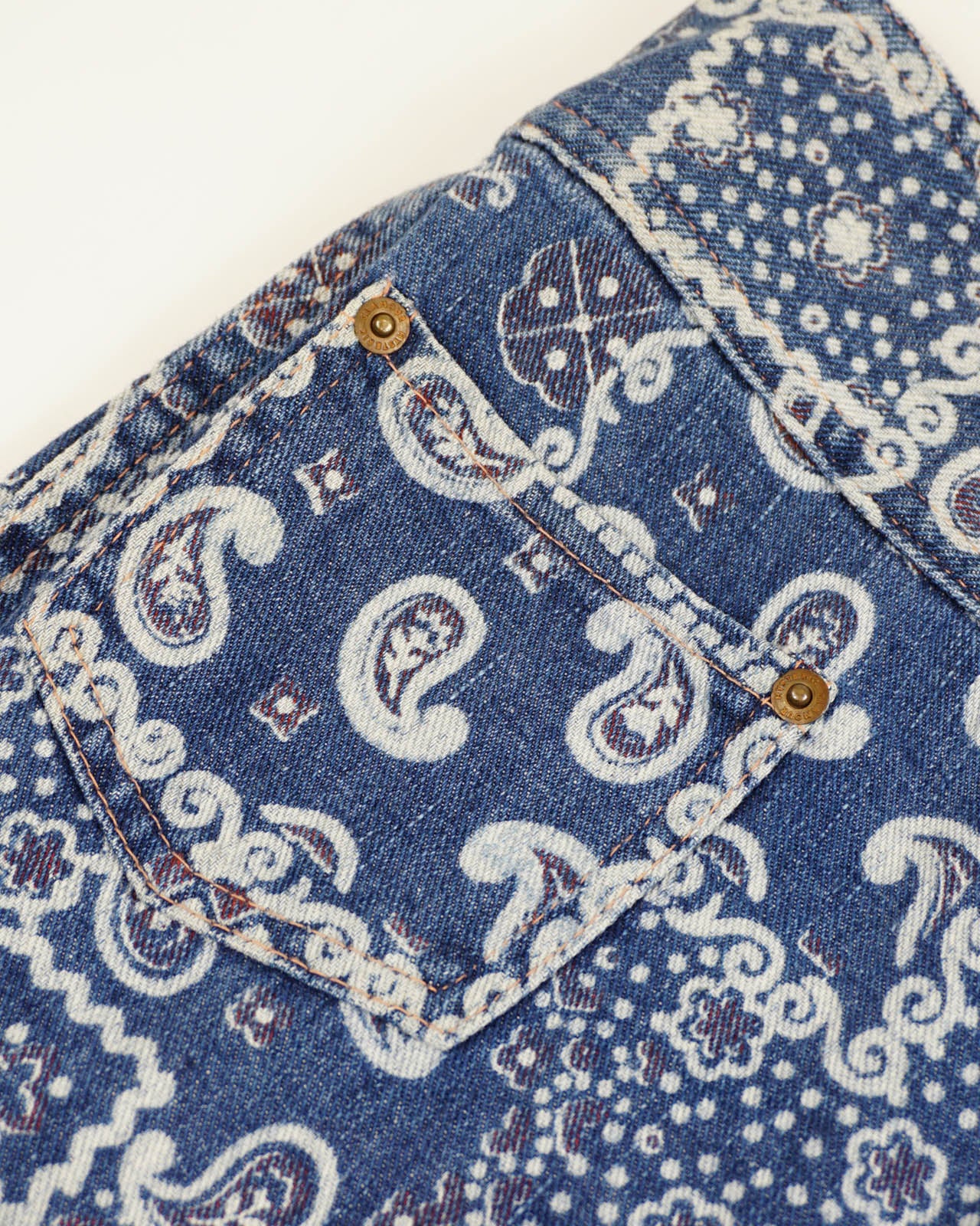 (29") HYSTERIC GLAMOUR Vintage Paisley Print Flare Jeans