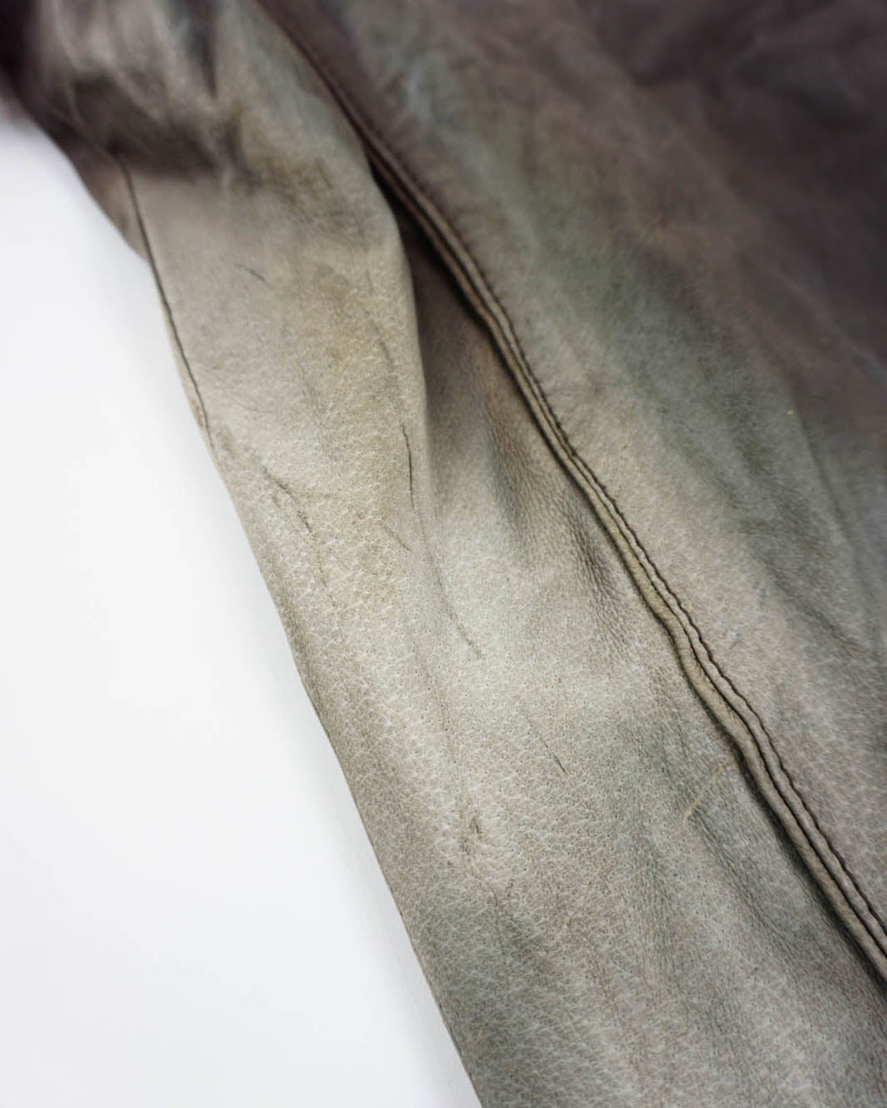 (M/L) WO Pig Leather Faded Jacket